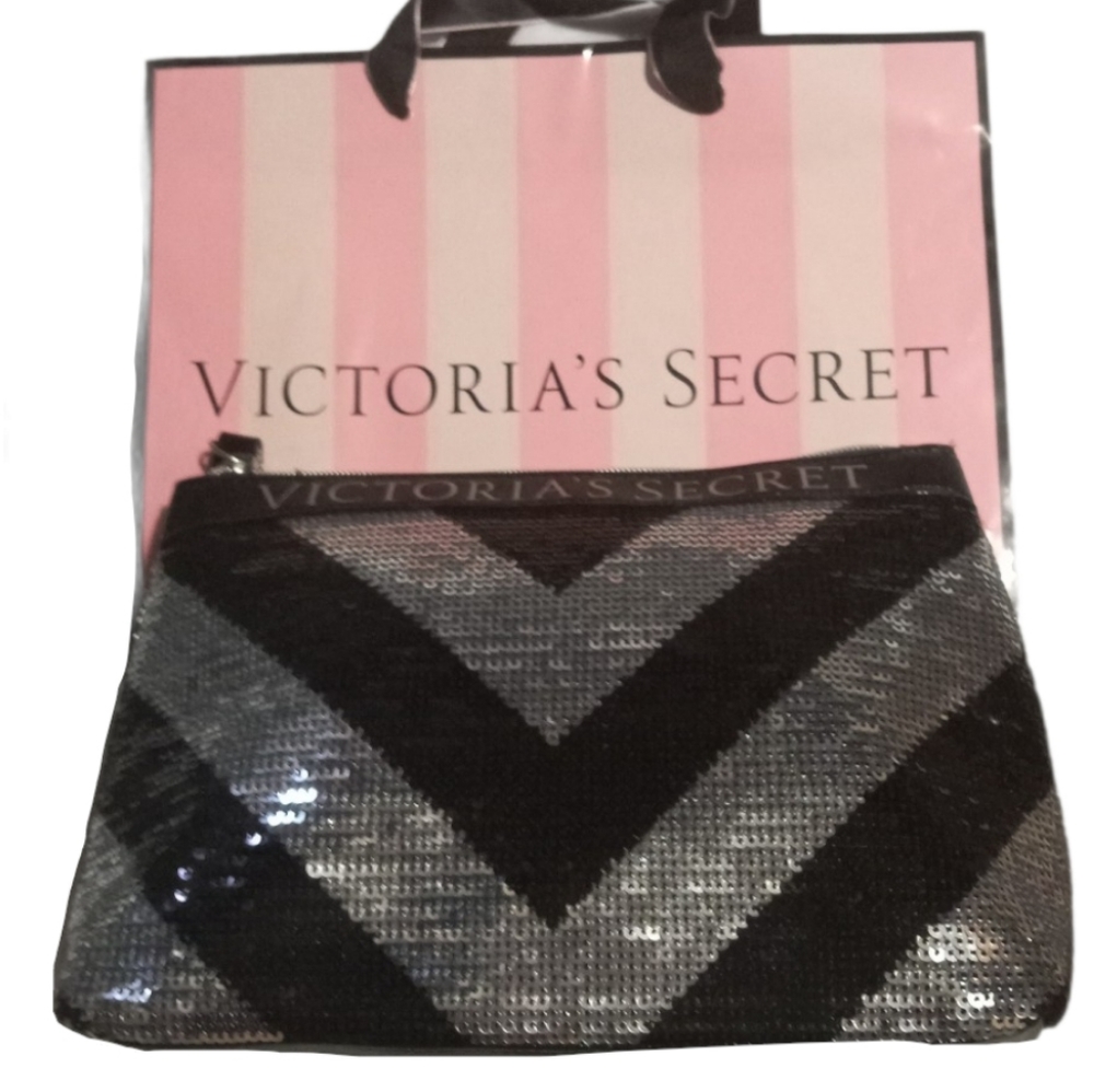 NEW Victoria Secret Sparkle sequins Clutch